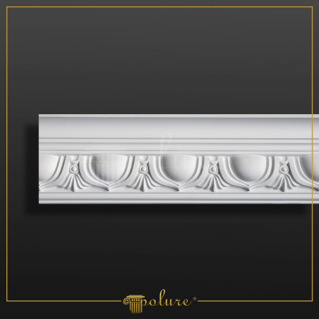 Decor din poliuretan pe stâlp cu ornamente aurii P8088, cornișe P81142 și rame P82015 în sală de nunți