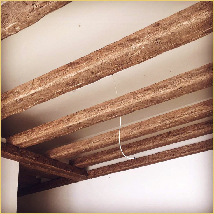 Poliuretan Stil Rustic Modern pentru Case - Idei de Decor Interior pentru Sufragerii Rustice: Modele, Design și Inspirație pentru Decor <p>
<article>
<h1>Poliuretan Stil Rustic Modern pentru Case - Idei de Decor Interior pentru Sufragerii Rustice</h1>
<section>
<h2>Introducere</h2>
<p>Decorul rustic modern combină elemente tradiționale cu cele contemporane, creând un spațiu cald, primitor și elegant. Poliuretanul, datorită versatilității și durabilității sale, este un material excelent pentru a aduce acest stil în casa dumneavoastră, mai ales în sufragerie.</p>
</section>
<section>
<h2>Modele și Design</h2>
<p>Modelele de poliuretan pot varia de la elemente de tavan, cum ar fi grinzi false, la panouri decorative de perete, cadre de ferestre sau chiar mobilier. Pentru un decor rustic modern, alegeți modele care imită textura naturală a lemnului sau a pietrei.</p>
</section>
<section>
<h2>Inspirație pentru Decor</h2>
<p>Pentru a aduce acest stil în sufrageria dumneavoastră, începeți cu un panou de accent din poliuretan care imită lemnul vechi sau piatra. Adăugați mobilier simplu, cu linii curate, și accesorii în culori neutre pentru a completa look-ul. Nu uitați de iluminatul cald și primitiv, cum ar fi lămpi cu abajur din materiale naturale, pentru a întregi atmosfera.</p>
</section>
<section>
<h2>Concluzie</h2>
<p>Integrarea elementelor de poliuretan în stil rustic modern poate transforma orice sufragerie într-un spațiu elegant și confortabil. Prin combinarea texturilor naturale imitate cu un design simplu și contemporan, veți crea un ambient perfect pentru casa dumneavoastră.</p>
</section>
</article>
</p><br><hr></hr>