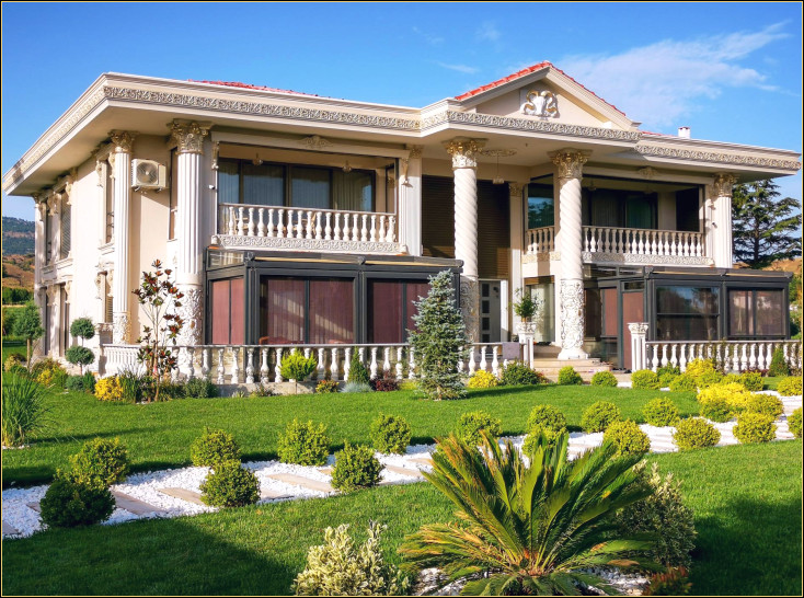 Dış Cephe Poliüretan Villa Modelleri ve Dekorasyon Fikirleri - Klasik Villa Tasarımları

Romanian:
Modele de Villa cu Poliuretan pentru Exterior și Idei de Decorație - Designuri de Vile Clasice <p>

    <article>
        <h1>Modele de Villa cu Poliuretan pentru Exterior și Idei de Decorație - Designuri de Vile Clasice</h1>
        <p>Când vine vorba de proiectarea sau renovarea unei vile, alegerea materialului potrivit pentru exterior este esențială. Poliuretanul pentru exterior reprezintă o opțiune populară datorită durabilității și esteticii sale. În acest articol, vom explora diferite modele de vile cu poliuretan pentru exterior și vom oferi idei de decorație pentru a inspira proprietarii care doresc să adopte un stil clasic.</p>
        
        <section>
            <h2>Beneficiile Poliuretanului pentru Exterior</h2>
            <p>Poliuretanul oferă o serie de avantaje când este folosit ca material de exterior pentru vile. Este extrem de rezistent la condiții meteorologice adverse, precum ploaia, zăpada și razele UV. Mai mult, este un material izolator excelent, ajutând la menținerea unei temperaturi constante în interiorul casei și reducând costurile de energie. Aspectul său versatil permite crearea unei game largi de finisaje și texturi, de la imitații de piatră sau lemn până la suprafețe netede și moderne.</p>
        </section>
        
        <section>
            <h2>Idei de Decorație pentru Vile Clasice cu Poliuretan Exterior</h2>
            <p>Adoptarea unui stil clasic pentru exteriorul vilei dvs. cu ajutorul poliuretanului poate fi realizată în diverse moduri. Iată câteva idei:</p>
            <ul>
                <li><strong>Coloane și Ornamente:</strong> Utilizarea coloanelor decorative și a ornamentelor din poliuretan poate adăuga un aer de eleganță și rafinament clasic.</li>
                <li><strong>Imitații de Piatră sau Lemn:</strong> Poliuretanul poate fi modelat pentru a imita aspectul pietrei naturale sau al lemnului, oferind exteriorului o notă clasică și timplessă.</li>
                <li><strong>Frontoane Decorative:</strong> Adăugarea de frontoane decorate cu poliuretan la ferestre sau la intrarea principală poate îmbogăți aspectul clasic al vilei.</li>
                <li><strong>Balustrade și Balcoane:</strong> Balustradele și balcoanele din poliuretan pot servi ca elemente decorative frumoase, adăugând un stil clasic și sofisticat.</li>
            </ul>
            <p>Aceste elemente decorative nu doar că îmbunătățesc aspectul exterior al vilei, dar adaugă și valoare proprietății, făcând-o mai atractivă pentru potențialii cumpărători.</p>
        </section>
        
        <section>
            <h2>Concluzie</h2>
            <p>Utilizarea poliuretanului pentru exteriorul unei vile oferă o combinație ideală de durabilitate, eficiență energetică și versatilitate estetică. Optând pentru un design clasic, puteți crea un spațiu care nu doar că rezistă testului timpului din punct de vedere structural, dar și estetic. Sperăm că ideile de decor prezentate în acest articol vă vor inspira în proiectarea sau renovarea vilei dvs. cu poliuretan exterior.</p>
        </section>
    </article>

</p><br><hr></hr>