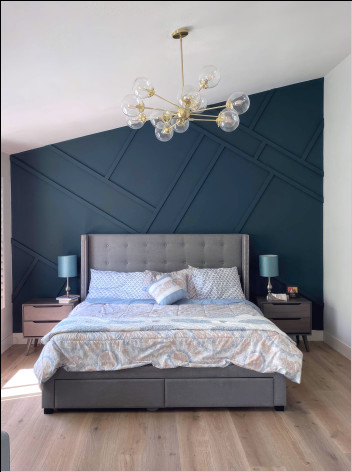 Poliüretan Panellerle Yatak Odanızı Yenileyin: Modern ve Şık Dekorasyon Fikirleri
Renovați Dormitorul cu Panouri din Poliuretan: Idei de Decor Modern și Elegant <p>
<article>
<h1>Renovați Dormitorul cu Panouri din Poliuretan: Idei de Decor Modern și Elegant</h1>
<p>Transformați-vă dormitorul într-un sanctuar al designului modern și al eleganței cu ajutorul panourilor din poliuretan. Aceste elemente decorative nu doar că adaugă o notă de sofisticare și stil încăperii, dar sunt și extrem de versatile și ușor de instalat. Iată câteva idei prin care puteți folosi panourile din poliuretan pentru a vă reîmprospăta dormitorul.</p>
<h2>Cap de Pat Impresionant</h2>
<p>Începeți cu piesa centrală a dormitorului: patul. Un cap de pat realizat din panouri de poliuretan poate adăuga instantaneu un punct focal interesant și elegant. Alegeți un design care se potrivește cu tema generală a dormitorului, fie că este un model geometric modern sau unul cu inspirație clasică.</p>
<h2>Accent pe Pereți</h2>
<p>Pereții sunt pânza dumneavoastră. Folosiți panouri de poliuretan pentru a crea un perete accent care să atragă atenția. Aceste panouri pot fi vopsite în orice culoare pentru a se potrivi sau a contrasta cu restul decorului. De asemenea, instalarea este simplă și rapidă, oferindu-vă un rezultat spectaculos fără a necesita renovări majore.</p>
<h2>Iluminare Ambientală</h2>
<p>Integrați panourile de poliuretan cu sisteme de iluminat pentru a crea efecte vizuale impresionante și pentru a adăuga adâncime spațiului. Instalarea luminilor LED în spatele sau în jurul panourilor poate transforma dormitorul într-un spațiu cald și primitor, perfect pentru relaxare.</p>
<h2>Texturi și Modele</h2>
<p>Experimentați cu diferite texturi și modele. Panourile din poliuretan sunt disponibile într-o varietate largă de modele, de la imitații de piatră sau lemn până la modele abstracte. Acestea pot adăuga un element de interes vizual dormitorului dumneavoastră și pot face ca decorul să iasă în evidență.</p>
<h2>Concluzie</h2>
<p>Folosirea panourilor din poliuretan în decorul dormitorului oferă o libertate creativă enormă, permițându-vă să experimentați cu texturi, culori și iluminare. Cu puțină imaginație, puteți transforma dormitorul într-un spațiu modern și elegant, care să reflecte personalitatea și stilul dumneavoastră.</p>
</article>
</p><br><hr></hr>
