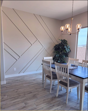 Poliuretan Bordură Decorativă pentru Pereți: Idei de Design și Modele pentru Decorarea unui Salon Modern <p>
<article>
<h1>Poliuretan Bordură Decorativă pentru Pereți: Idei de Design și Modele pentru Decorarea unui Salon Modern</h1>
<p>Decorarea salonului cu borduri decorative din poliuretan reprezintă o soluție inovatoare și elegantă pentru a adăuga un plus de stil și personalitate spațiului tău de locuit. Aceste elemente de decor nu numai că sunt estetice, dar și funcționale, oferind posibilitatea de a masca imperfecțiunile pereților sau de a delimita diferite zone din cameră. În continuare, vom explora diferite idei de design și modele de borduri din poliuretan, care pot transforma orice salon într-un spațiu modern și primitor.</p>
<h2>Idei de Design</h2>
<ul>
<li><strong>Stil Minimalist:</strong> Alegeți borduri cu linii simple și curate pentru a complementa un salon minimalist. Acestea pot fi vopsite în culori neutre pentru a se integra armonios în decor.</li>
<li><strong>Accent Glam:</strong> Pentru un touch de glamour, optați pentru borduri decorative cu detalii aurii sau argintii. Acestea vor adăuga o notă de rafinament și lux salonului.</li>
<li><strong>Stil Rustic:</strong> Bordurile cu textură de lemn sau cu modele inspirate din natură pot aduce căldură și confort într-un salon cu design rustic.</li>
<li><strong>Aspect Arhitectural:</strong> Utilizați borduri cu modele complexe pentru a crea un punct focal în cameră sau pentru a imita aspectul elementelor arhitecturale clasice.</li>
</ul>
<h2>Modele de Borduri din Poliuretan</h2>
<p>Pe piață există o varietate de modele de borduri din poliuretan, fiecare având potențialul de a transforma aspectul unui salon. Iată câteva exemple:</p>
<ul>
<li><strong>Model Geometric:</strong> Perfecte pentru un interior modern, aceste borduri adaugă un accent dinamic și contemporan.</li>
<li><strong>Floral sau Baroc:</strong> Modelele florale sau cele inspirate din perioada barocă sunt ideale pentru a adăuga o notă de eleganță și sofisticare.</li>
<li><strong>Clasic:</strong> Bordurile cu modele clasice, cum ar fi frizele grecești sau elemente romanice, oferă un aspect atemporal și distins.</li>
<li><strong>Modern:</strong> Pentru un look ultramodern, alegeți borduri cu design abstract sau cu forme neobișnuite.</li>
</ul>
<p>În concluzie, bordurile decorative din poliuretan reprezintă o soluție versatilă și stilată pentru a îmbunătăți aspectul oricărui salon. Cu o varietate de modele și stiluri disponibile, acestea oferă oportunitatea unică de a personaliza spațiul, adăugând caracter și eleganță.</p>
</article>
</p><br><hr></hr>