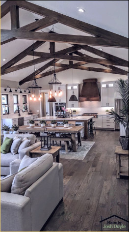 Decor Rustic Interior cu Grinzi Falsificate din Poliuretan pentru Restaurante și Cafenele - Modele de Design și Idei de Decorare în Poliuretan <p>
<article>
<h1>Decor Rustic Interior cu Grinzi Falsificate din Poliuretan pentru Restaurante și Cafenele</h1>
<p>Crearea unui ambient plăcut și atrăgător în restaurante și cafenele este esențială pentru a atrage și a reține clienții. Unul dintre stilurile de design interior care nu se demodează niciodată este cel rustic. Acesta evocă căldura, confortul și un sentiment de familiaritate. Implementarea unui decor rustic poate fi însă provocatoare, mai ales când vine vorba de integrarea elementelor autentice, cum ar fi grinzi de lemn masiv. Aici intervin grinzi falsificate din poliuretan, o alternativă modernă și practică.</p>
<h2>Modele de Design și Idei de Decorare în Poliuretan</h2>
<p>Grinzile falsificate din poliuretan oferă aceeași estetică impresionantă ca lemnul veritabil, dar sunt mult mai ușoare, mai accesibile și mai ușor de instalat. Acestea pot fi folosite în diverse moduri pentru a crea un decor rustic autentic în restaurante și cafenele:</p>
<ul>
<li><strong>Plafonul Accentuat:</strong> Grinzile falsificate pot fi montate pe plafon pentru a crea un punct focal în încăpere. Acestea adaugă profunzime și caracter, fără a încărca spațiul.</li>
<li><strong>Separatoare de Spațiu:</strong> În locurile mari, grinzile din poliuretan pot fi folosite pentru a delimita diferite zone, cum ar fi zona de luat masa de bar, fără a bloca lumina sau a întrerupe fluxul spațiului.</li>
<li><strong>Elemente Decorative:</strong> Pe lângă funcționalitate, grinzile din poliuretan pot servi și ca elemente pur decorative, fiind montate pe pereți sau în jurul ferestrelor pentru a adăuga textură și interes vizual.</li>
</ul>
<p>Pe lângă versatilitatea lor în design, grinzile falsificate din poliuretan sunt de asemenea rezistente la factori de mediu, cum ar fi umiditatea și dăunătorii, ceea ce le face ideale pentru utilizarea în spații comerciale. Ele pot fi vopsite sau patinate pentru a se potrivi cu orice schemă de culori și stil de design interior.</p>
<h2>Concluzie</h2>
<p>Adoptarea grinzilor falsificate din poliuretan pentru decorul rustic în restaurante și cafenele este o soluție inteligentă care combină estetica cu funcționalitatea. Acestea permit proprietarilor de afaceri să creeze spații calde, primitorii și pline de caracter, fără compromisuri în ceea ce privește durabilitatea sau bugetul. Cu o varietate de modele și modalități de utilizare, grinzile din poliuretan deschid noi posibilități în designul interior comercial.</p>
</article>
</p><br><hr></hr>