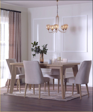 Poliuretan Vopsibil Bordură Perete Plat Pentru Decor Interior Modern al Vilă - Idei și Modele de Design pentru Living <p>

    <article>
        <h1>Poliuretan Vopsibil Bordură Perete Plat Pentru Decor Interior Modern al Vilă - Idei și Modele de Design pentru Living</h1>
        <p>În zilele noastre, amenajarea interioară a vilelor moderne cere nu doar confort și funcționalitate, ci și o estetică de neuitat. Unul dintre elementele care pot adăuga un accent de eleganță și stil este utilizarea bordurilor de perete din poliuretan vopsibil. Acestea oferă o soluție decorativă inovatoare, care îmbină frumusețea clasică cu versatilitatea modernă.</p>
        
        <h2>Ce Este Poliuretanul Vopsibil?</h2>
        <p>Poliuretanul vopsibil este un material ușor, dar rezistent, care poate fi vopsit în orice culoare pentru a se potrivi cu designul interior al casei tale. Având o instalare simplă și o durabilitate impresionantă, bordurile de perete din poliuretan vopsibil sunt o alegere populară pentru decorarea modernă a vilor.</p>
        
        <h2>Avantajele Bordurilor de Perete din Poliuretan</h2>
        <ul>
            <li><strong>Estetice:</strong> Adaugă un element decorativ sofisticat, îmbunătățind aspectul oricărui spațiu.</li>
            <li><strong>Versatilitate:</strong> Se potrivesc cu o varietate de stiluri de design interior, de la clasic la modern.</li>
            <li><strong>Durabilitate:</strong> Rezistente la umiditate și deteriorare, asigurând o lungă durată de viață.</li>
            <li><strong>Ușor de Instalat:</strong> Pot fi aplicate rapid și fără efort, fără a necesita muncă specializată.</li>
            <li><strong>Personalizabile:</strong> Vopsirea în orice culoare permite adaptarea lor la orice schema de culori.</li>
        </ul>
        
        <h2>Idei de Design pentru Living</h2>
        <p>Integrarea bordurilor de perete din poliuretan în designul livingului poate transforma complet atmosfera camerei. Iată câteva idei:</p>
        <ul>
            <li>Utilizați bordurile pentru a defini zonele de activitate sau pentru a evidenția anumite caracteristici arhitecturale.</li>
            <li>Alegeți modele care complementează mobilierul și decorul existent pentru a crea un aspect coerent.</li>
            <li>Experimentați cu culori contrastante pentru a adăuga profunzime și interes vizual spațiului.</li>
            <li>Considerați instalarea bordurilor în jurul ferestrelor sau ușilor pentru a adăuga un element decorativ unic.</li>
        </ul>
        
        <p>În concluzie, bordurile de perete din poliuretan vopsibil reprezintă o soluție excelentă pentru cei care doresc să adauge un strop de eleganță și unicitate decorului interior al vilei lor. Prin alegerea modelului și culorii potrivite, puteți transforma orice spațiu, conferindu-i un aspect modern și rafinat.</p>
    </article>

</p><br><hr></hr>