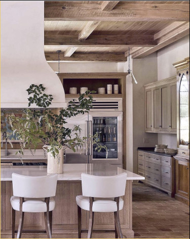  Busteni din poliuretan Rustic Ceiling Busteni si Fitities Polure  Bustenii din poliuretan sunt un element decorativ ideal pentru a adauga o nota rustica spatiilor interioare si pentru a adauga bogatie estetica designului tavanului din material poliuretanic imită textura naturală a buștenilor de lemn reali, creând un aspect rustic. Oferă designul tavanului într-un mod rentabil și ușor. În acest fel, bustenii din poliuretan oferă o alternativă perfectă pentru cei care iubesc aspectul tavanelor. Buștenii de tavan rustic sunt oferiți în diferite dimensiuni și modele, oferind o varietate pentru a se potrivi preferințelor dvs. de decorare. Ușurința materialului din poliuretan facilitează procesul de instalare, în timp ce natura sa durabilă și durabilă asigură utilizarea pe termen lung Utilizați ca punct focal în designul tavanului, în special în locuri precum camerele de zi sau dormitoarele Buștenii de poliuretan sunt o opțiune ideală pentru cei care doresc să creeze o atmosferă rustică de fermă sau doresc să adauge elemente naturale la designul lor modern usor de asamblat si sunt mai usoare decat materialele din lemn Ele fac ca procesul de instalare sa fie practic in plus, acest tip de material este rezistent la probleme precum crapatura, insectele si umiditatea tavanului rustic te ajuta sa creezi o atmosfera calda spatiul tau un caracter unic Daca vrei sa adaugi o nota unica spatiului tau cu un design de tavan natural si rustic, se folosesc busteni de poliuretan. Obțineți un decor de neuitat adăugând o notă naturală și contemporană interiorului dvs. cu buștenii de tavan rustic