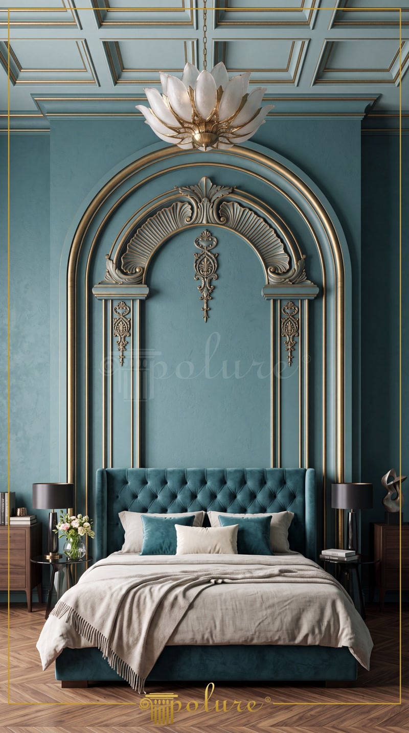 Fațadă Clasică Residence cu Coloane și Ancadramente din Poliuretan Fațadă vilă clasică cu coloane din poliuretan, ancadramente curbate la ferestre și balustradă decorativă pe etaj.