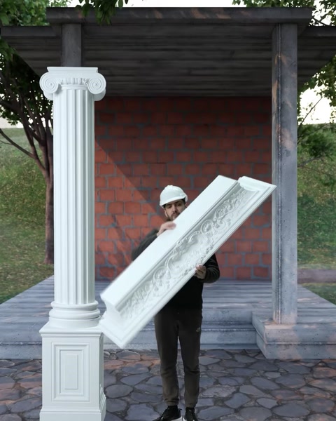 Piesa ornamentată este sprijinită vertical pentru etapa următoare.