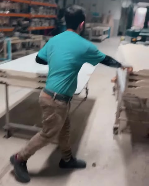 Capete de coloană corintice din poliuretan Polure: Ușoare, rezistente și direct de la producător — 0:08